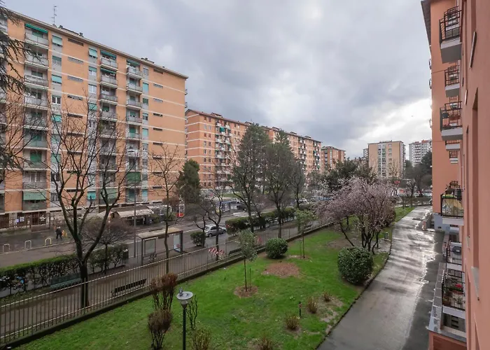 Ihost - Uruguay 9 * Milan